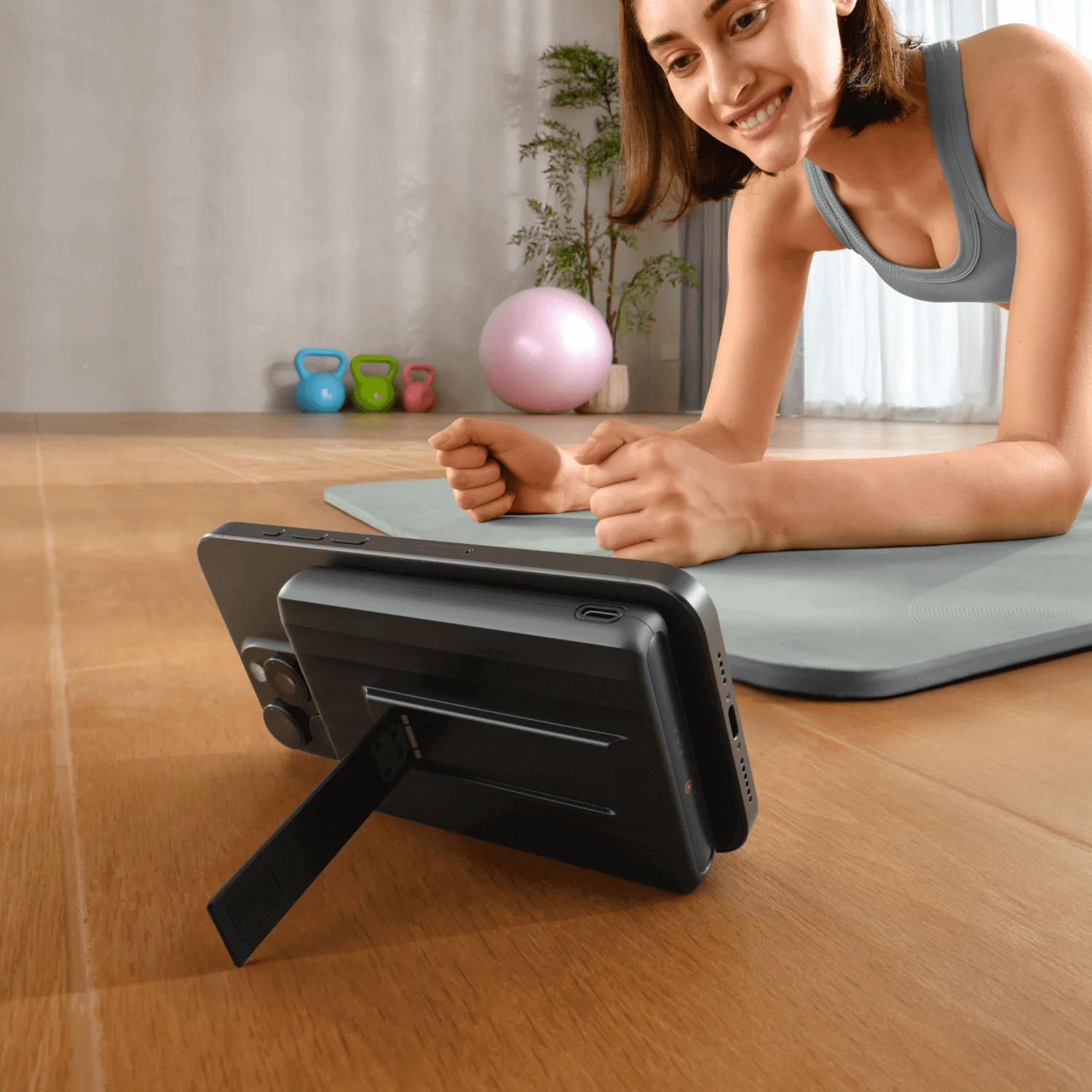 Banco de energía magnético EcoFlow RAPID (10 000 mAh, 7,5 W, carga magnética) - Image 6
